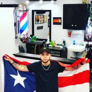 Meet your Posher, Devin